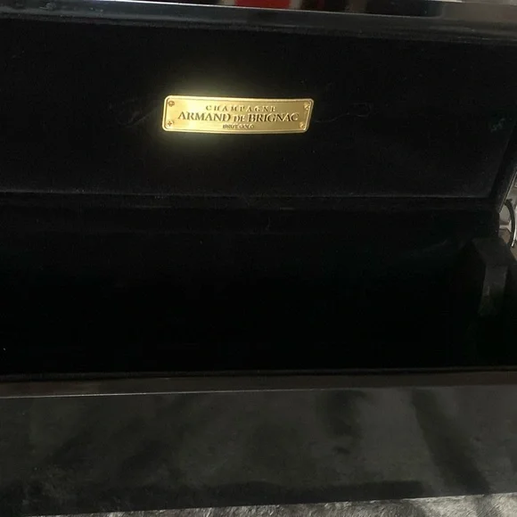 Ace of spade bottle case - Picture 6 of 9